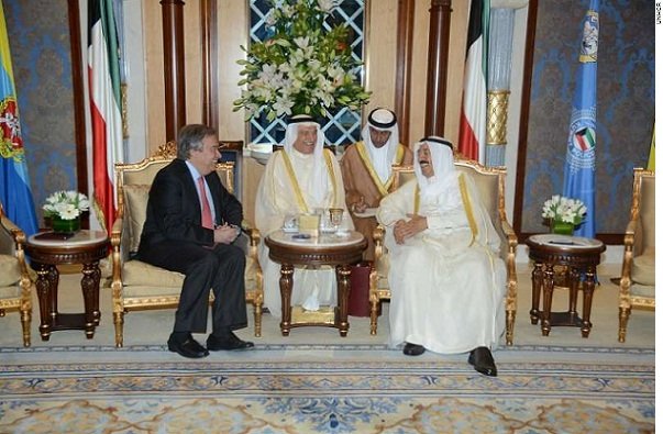 Commissioner António Guterres meets His Highness Sheikh Sabah Al-Ahmed Al-Jaber Al-Sabah