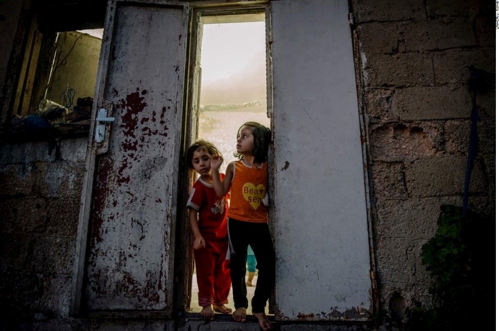 Syrian refugee Mais, and her younger sister Anaghem